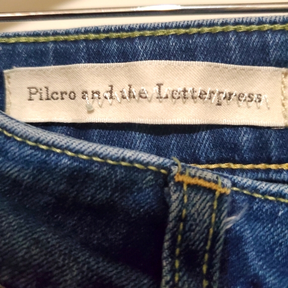 Pilcro and the Letterpress STET Slim Crop Slit Jeans Sz 28 - Picture 4 of 9